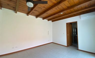 Casa en RENTA, dentro del Fracc. Paseo del Parque, Tres Marías en Morelia