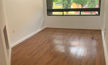 CASA EN RENTA EN CASTORENA CONDOMINIO HORIZONTAL