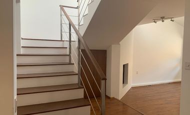 CASA EN RENTA EN CASTORENA CONDOMINIO HORIZONTAL