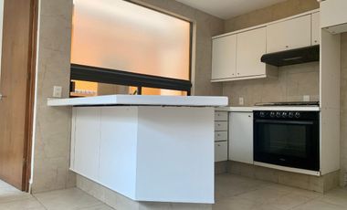 CASA EN RENTA EN CASTORENA CONDOMINIO HORIZONTAL