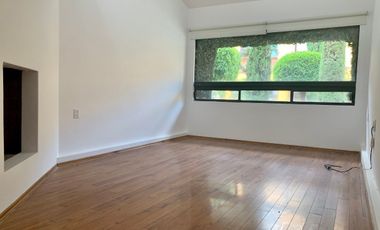 CASA EN RENTA EN CASTORENA CONDOMINIO HORIZONTAL