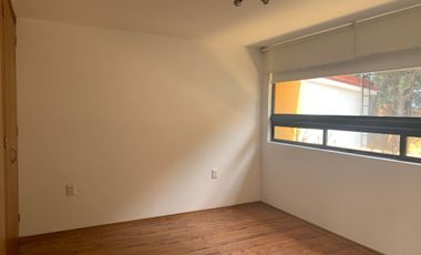 CASA EN RENTA EN CASTORENA CONDOMINIO HORIZONTAL