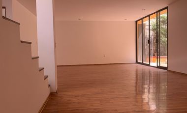 CASA EN RENTA EN CASTORENA CONDOMINIO HORIZONTAL