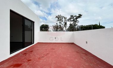 LAS ALAMEDAS CASA EN VENTA FRENTE A PARQUE