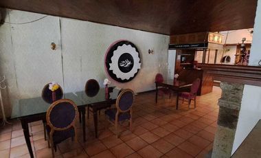 AMPLIA CASA SOBRE AV. GUADALUPE. IDEAL PARA VIVIENDA O NEGOCIO