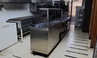 AMPLIA CASA SOBRE AV. GUADALUPE. IDEAL PARA VIVIENDA O NEGOCIO