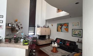 CASA EN VENTA EN PEDREGAL 1