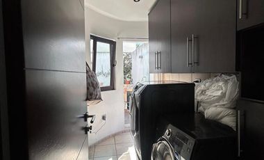 CASA EN VENTA EN PEDREGAL 1