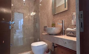 CASA EN VENTA EN PEDREGAL 1