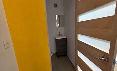 LOCAL COMERCIAL EN RENTA EN 1ER. PISO HAUS SANTA FE