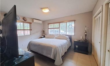 Alquilo Casa de 3 Habitaciones en Villas de Howard