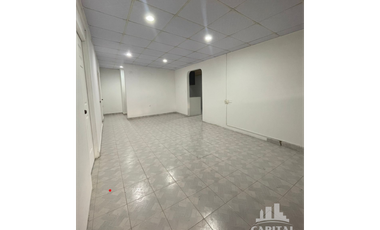 ALQUILER DE CASA AMPLIA CERCA DEL METRO SAN ANTONIO