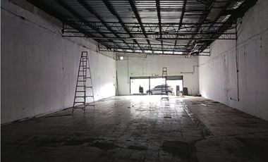 TUMBA MUERTO / LOCAL COMERCIAL / 269M / DIVISIONES / SOBRE VIA