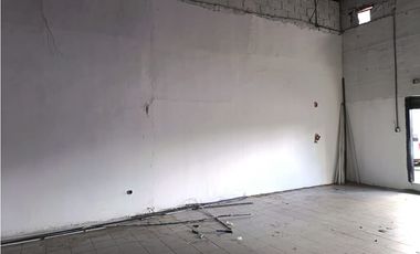 TUMBA MUERTO / LOCAL COMERCIAL / 269M / DIVISIONES / SOBRE VIA