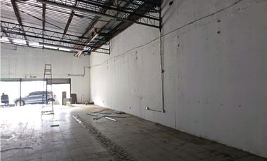 TUMBA MUERTO / LOCAL COMERCIAL / 269M / DIVISIONES / SOBRE VIA