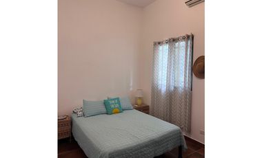 Coronado house located close to the beach