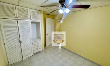 SE VENDE CASA EN CERRO VIENTO