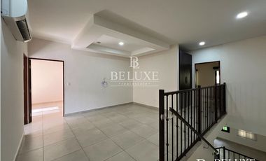 ALQUILER DE CASA CON LINEA BLANCA EN EMBASSY CLUB, CLAYTON (8)