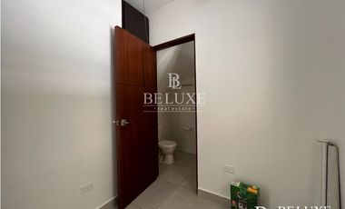 ALQUILER DE CASA CON LINEA BLANCA EN EMBASSY CLUB, CLAYTON (8)