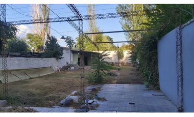 CASA · VENTA · 5 DORMTORIOS ·DRUMMOND MAS DE 600M2 · LUJAN