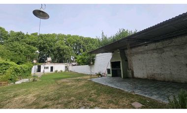 CASA · VENTA · 5 DORMTORIOS ·DRUMMOND MAS DE 600M2 · LUJAN