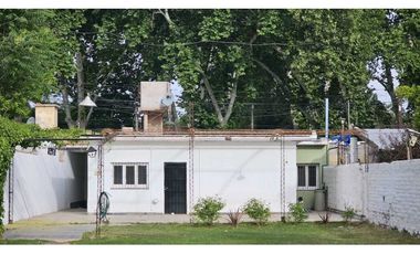 CASA · VENTA · 5 DORMTORIOS ·DRUMMOND MAS DE 600M2 · LUJAN