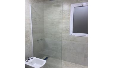 Casa en venta 5 ambientes Costa del Este