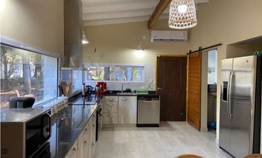 Casa en venta 5 ambientes Costa del Este