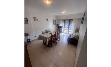 Departamento 2 amb. Zona Varese