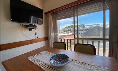 DEPARTAMENTO DE 2 AMBIENTES, ZONA CENTRO, VILLA GESELL