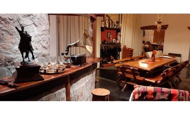 Amplia Casa de Campo en Venta Estancia Las Lilas