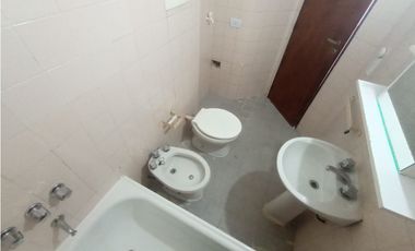 DEPARTAMENTO 1 DORMITORIO - EXTERNO - A/A -  BV. CHACABUCO Nº 8