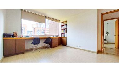 Vendo Apto remodelado sector Los Balsos, sin ruido ni poniente