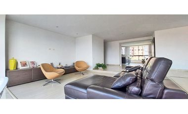 Vendo Apto remodelado sector Los Balsos, sin ruido ni poniente