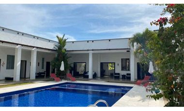 LINDA FINCA CON CASA CAMPESTRE EN VENTA EN RESTREPO META