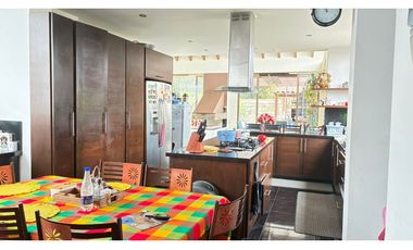 VENTA - Casa Campestre Exclusiva en Cajicá - Con cabaña independiente