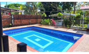 Venta/Permuta Agradable Casa con Piscina Guadual Rivera Huila