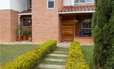 Casa Finca Campestre en Venta – Guarne, Antioquia, Sector La Honda