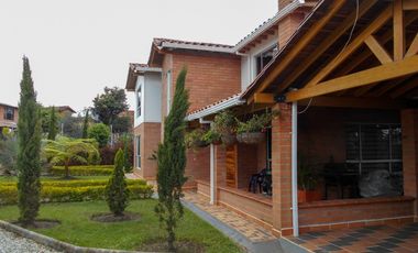 Casa Finca Campestre en Venta – Guarne, Antioquia, Sector La Honda