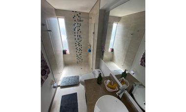 Vendo / arriendo linda casa en Cajica