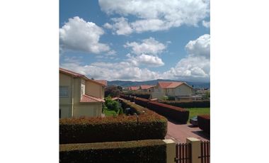 Vendo / arriendo linda casa en Cajica