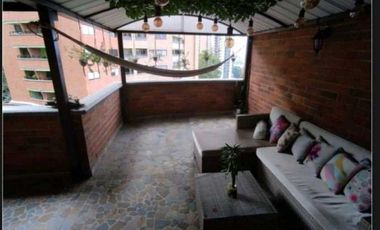 EN VENTA APARTAMENTO EN SABANETA - AMPLIO E ILUMINADO