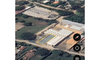 Lote independiente Parcelación Industrial La Dolores entrando a Cali