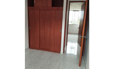 GIA 300. Apartamento en venta-Funza-Torres de Zuame Pinares