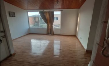 GIA 301. Apartamento en venta, Belverde, Mosquera Cundinamarca