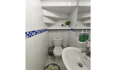 Venta de Casa Esquinera en Conjunto Cerrado con Piscina -Santa Marta