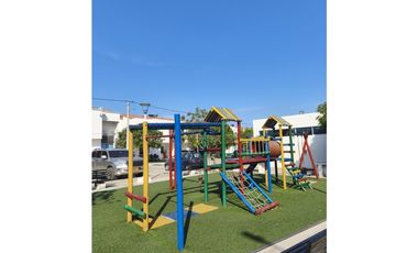 Venta de Casa Esquinera en Conjunto Cerrado con Piscina -Santa Marta
