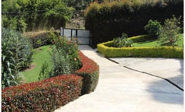 CASA CAMPESTRE AMOBLADA PARA LA VENTA, UBICADA EN BELLA VISTA GUARNE