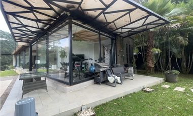 Casa en Arriendo en Altos del Poblado