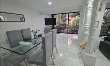 Venta de Casa Unidad Cerrada en El Poblado